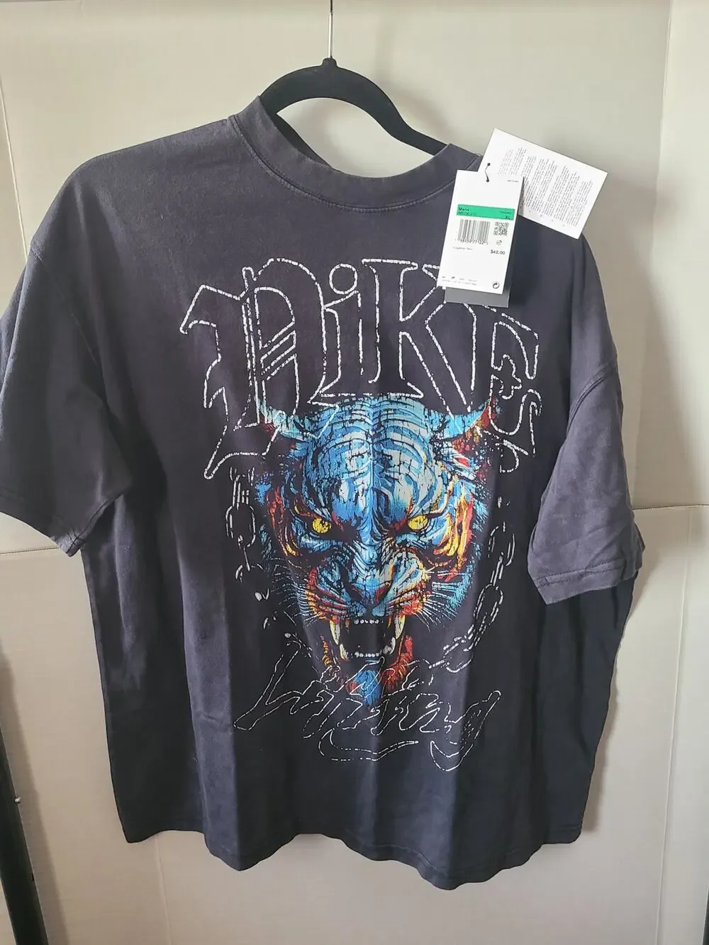 Brand New Nike Graphic T-Shirt – Black | Men's XL | With Tags